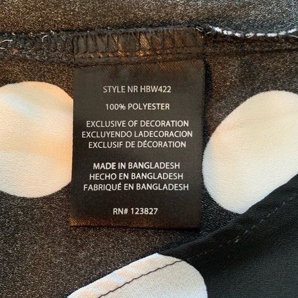 🎉 3 for $15 🎉 Harve Bernard polka dot blouse - Picture 6 of 7